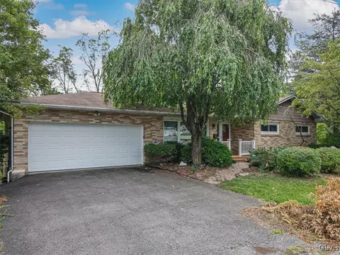 27 Stedman Ave, Lehighton Borough, PA 18235