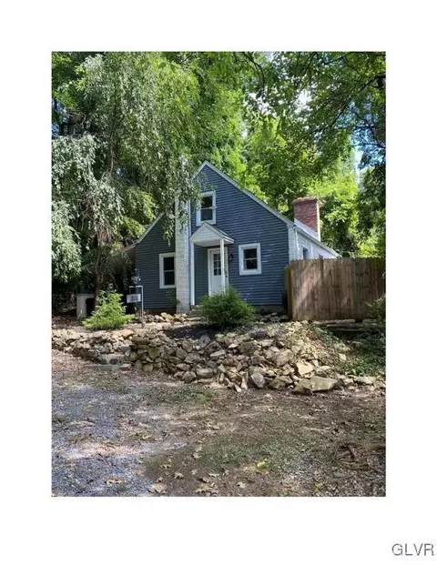 1349 E Susquehanna St, Allentown, PA 18103
