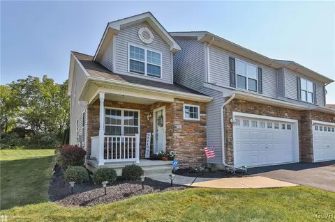 842 S Fork Dr, Forks Twp, PA 18040