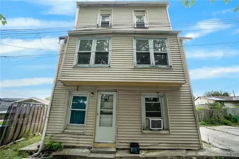 875 N Jerome St, Allentown, PA 18109