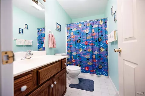 2820 Raspberry Ln, Coplay, PA 18037 photo 22