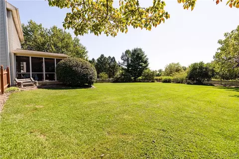 2820 Raspberry Ln, Coplay, PA 18037 photo 35