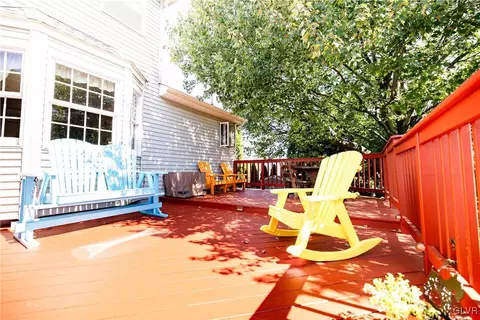 2820 Raspberry Ln, Coplay, PA 18037 photo 32