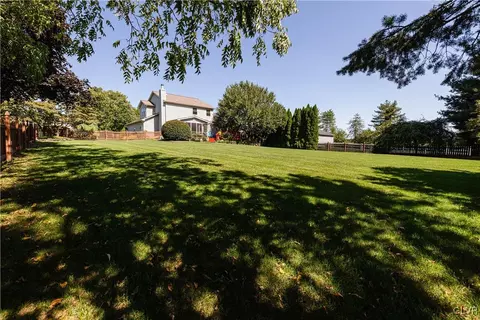 2820 Raspberry Ln, Coplay, PA 18037 photo 37