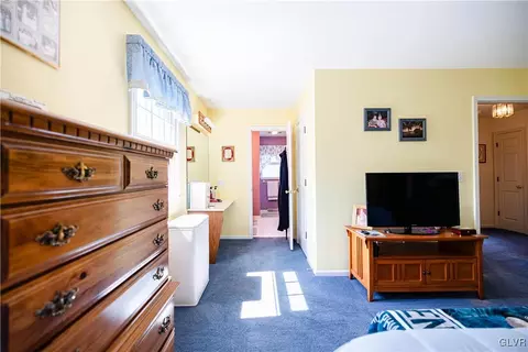 2820 Raspberry Ln, Coplay, PA 18037 photo 25