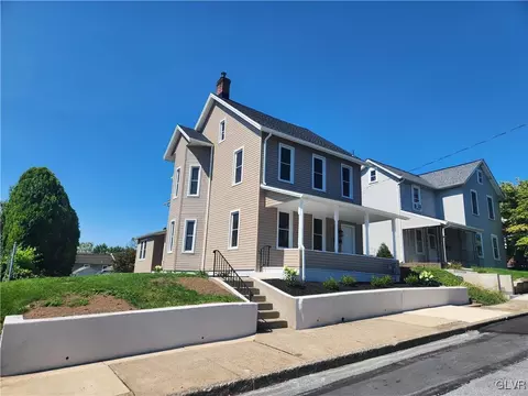 552 Washington Ave, Northampton, PA 18067