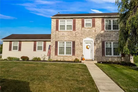 3207 Reeve Dr, Bethlehem, PA 18020