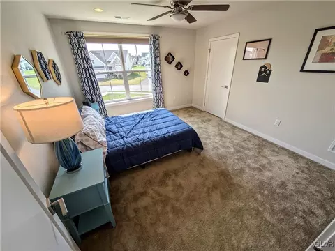 6992 Pine Ln, Bath, PA 18014 photo 25