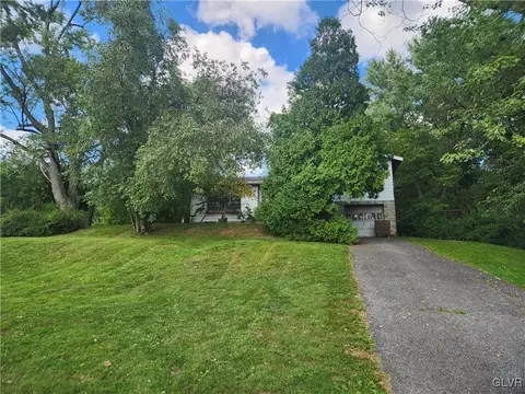 3719 3719 Magnolia D Dr, Northampton, PA 18067
