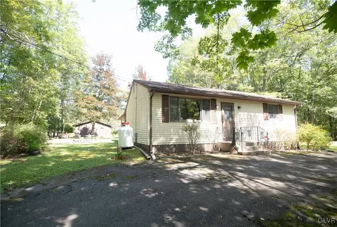 2119 Horning Rd, East Stroudsburg, PA 18302