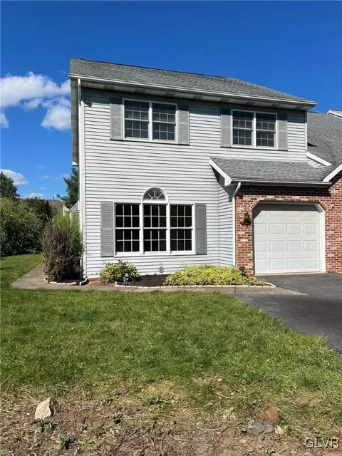 408 Tamarack Dr, Allentown, PA 18104
