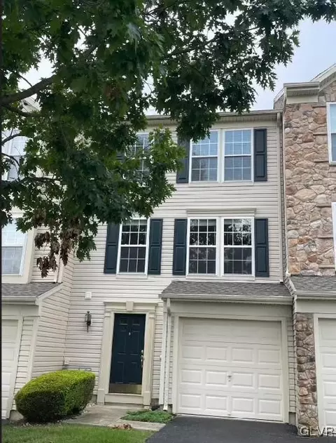 4516 Eagle Ct, Saucon Twp, PA 18034