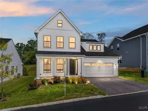 1915 Franklin Way, Allentown, PA 18104