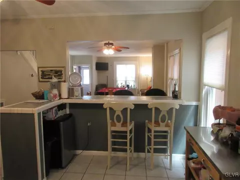 736 E 5th St, Bethlehem, PA 18015 photo 7