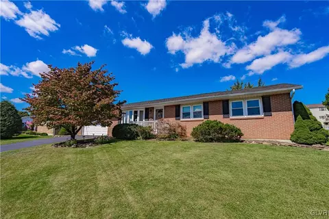 183 W 29th St, Northampton, PA 18067