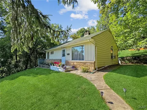 1113 Lafayette St, Easton, PA 18042