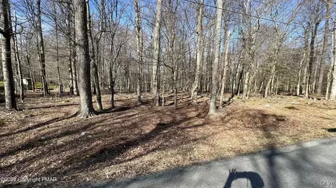 lot9 Valley Rd, Wayne, PA 18424