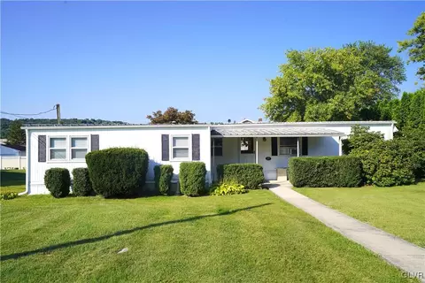 322 Williams Ave, Walnutport, PA 18088