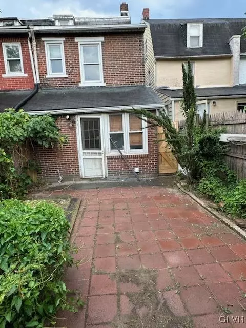 521 E Morton St, Bethlehem, PA 18015 photo 17