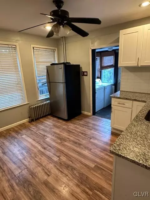 521 E Morton St, Bethlehem, PA 18015 photo 6