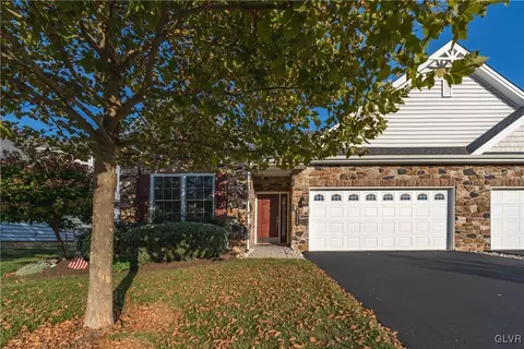 4356 Allegiant St, Center Valley, PA 18034