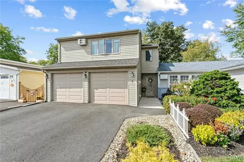 6 Covington Pl, Catasauqua, PA 18032