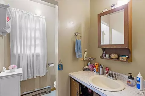 1755 Acker St, Bethlehem, PA 18015 photo 17