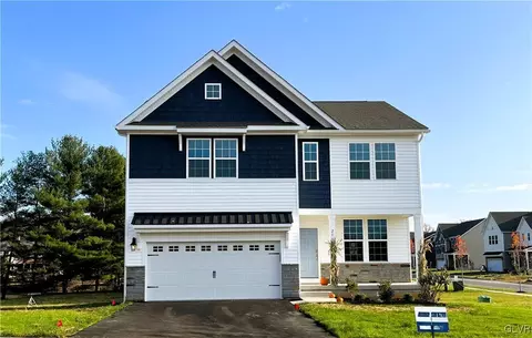 2165 Isabel Ln, Allentown, PA 18103