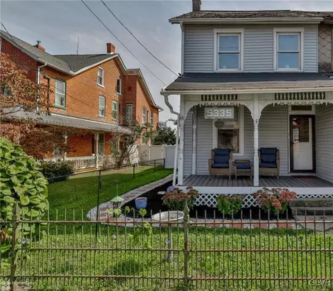 5335 Vera Cruz Rd, Emmaus, PA 18049
