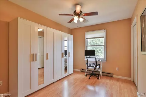 541 Goepp Cir, Bethlehem, PA 18018 photo 20
