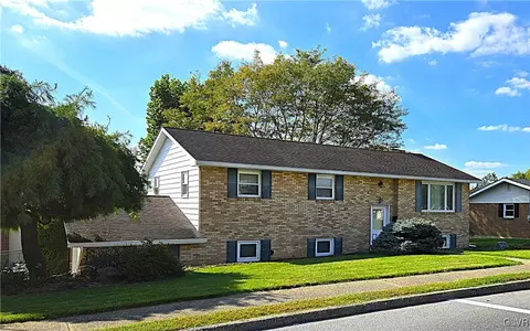 3036 S 6th Ave, Stiles, PA 18052