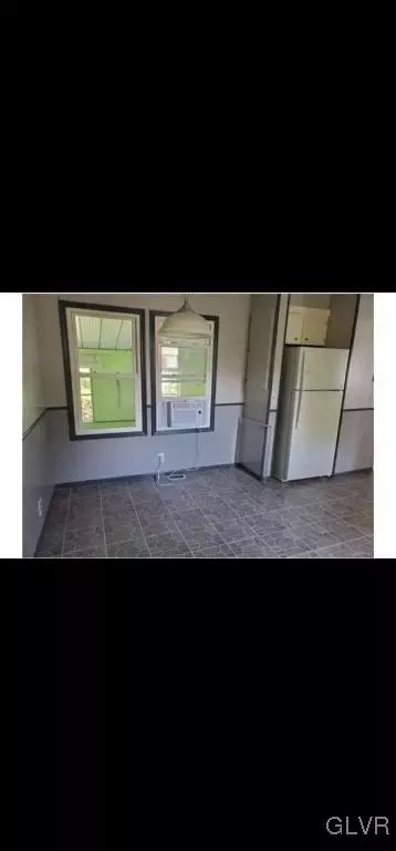 14 Brookside Dr, Bath, PA 18014 photo 6