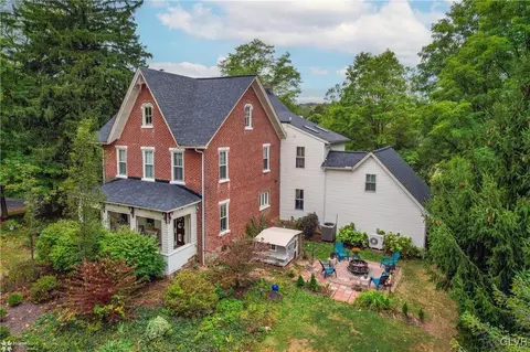 7082 Gun Club Rd, Coopersburg, PA 18036