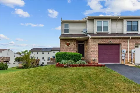 343 Avi Dr, Alburtis, PA 18011