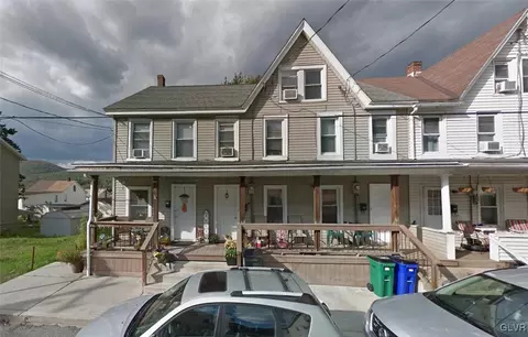 208 W High St, Nesquehoning, PA 18240