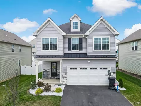 322 Kingsbarns Ln, Northampton, PA 18067