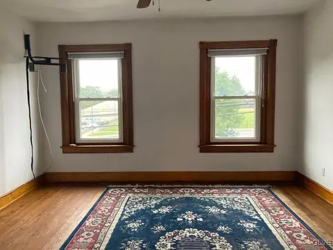 424 E Locust, Bethlehem, PA 18018 photo 19
