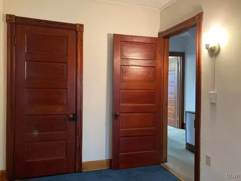 424 E Locust, Bethlehem, PA 18018 photo 17