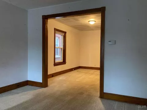 424 E Locust, Bethlehem, PA 18018 photo 6