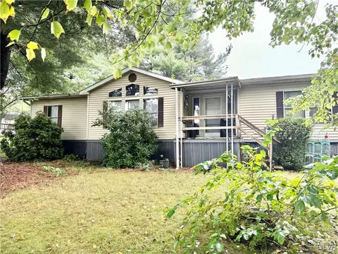1109 Cypress Ct, Breinigsville, PA 18031