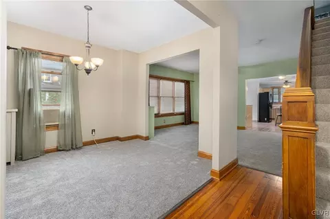 438 E Locust St, Bethlehem, PA 18018 photo 6