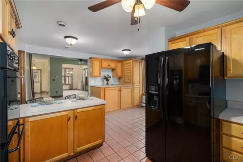 438 E Locust St, Bethlehem, PA 18018 photo 14