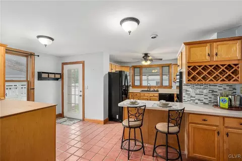 438 E Locust St, Bethlehem, PA 18018 photo 13