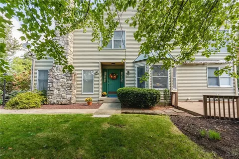 7608 Brandywine Cir, Trexlertown, PA 18087