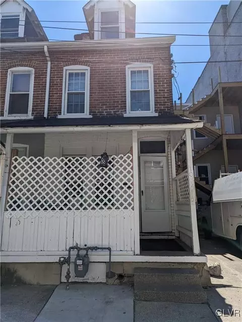 1032 W Court St, Allentown, PA 18101