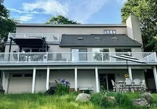 400 Scenic Dr, Effort, PA 18330