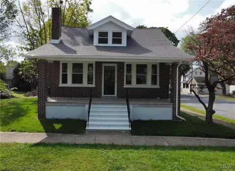 202 Hamilton Ave, Bethlehem, PA 18017