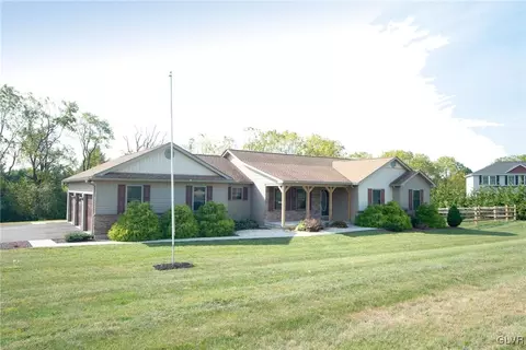 3375 Buckskin Ln, Danielsville, PA 18038