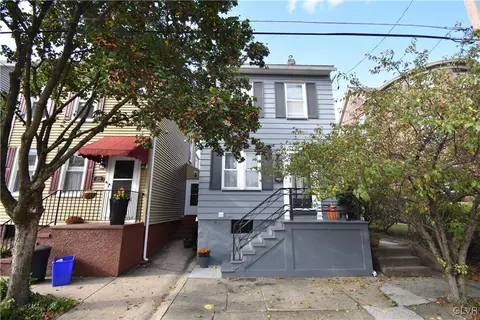 207 W Monroe St, Easton, PA 18042