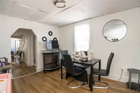 416 Carleton Ave, Hazleton, PA 18201 photo 7
